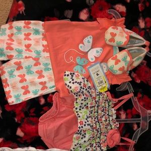 BNWT 3-6 mo Outfits for Girl